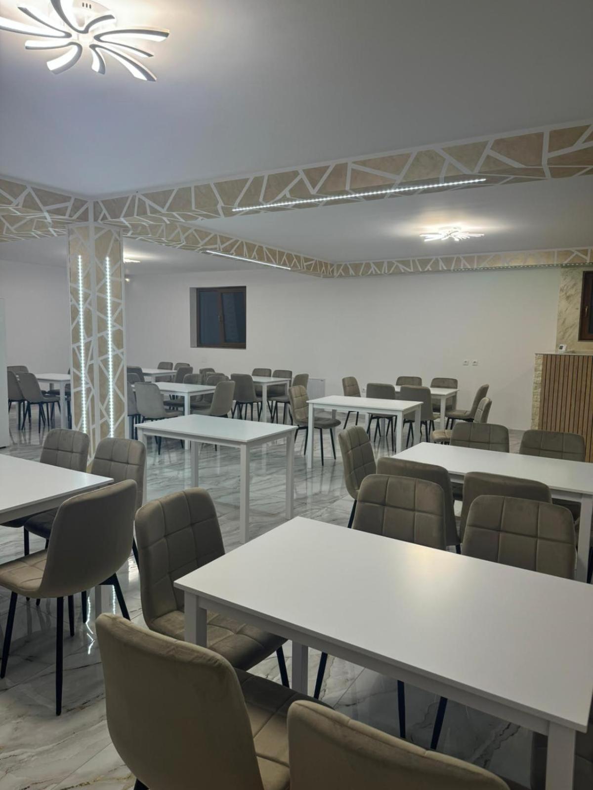 Hotel Popasul Din Vale Moisei Esterno foto